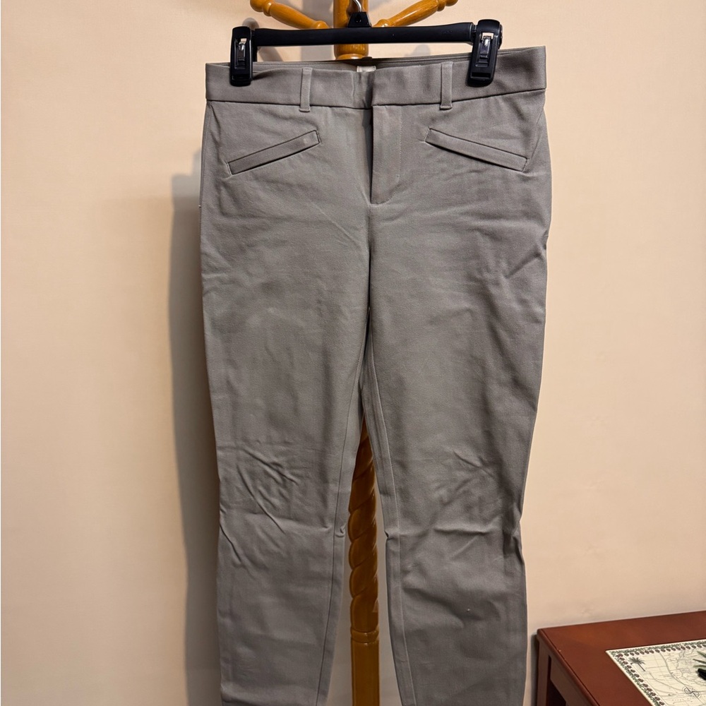 Women’s GAP Skinny Ankle Pants in Gray Size 4 Regular New without tags